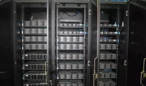 Seiring berkembangnya teknologi, konfigurasi server menjadi sangat penting bagi kelancaran operasional perusahaan.