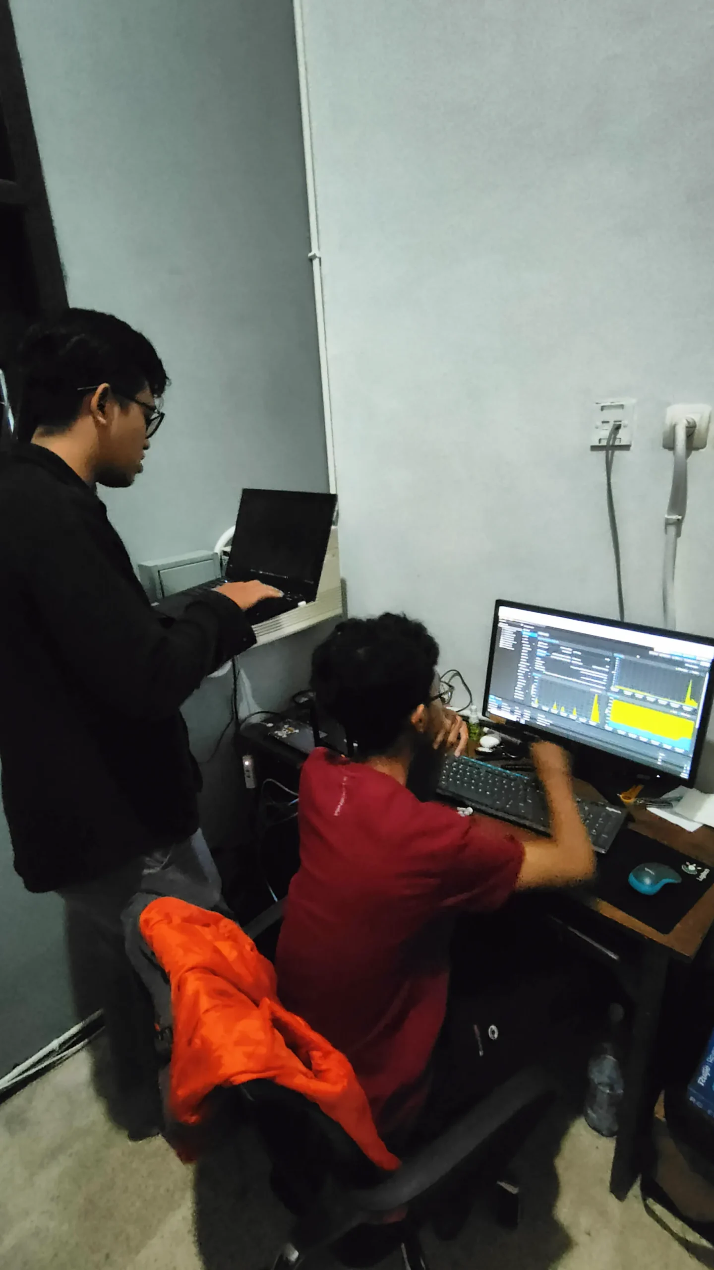 Pemasangan 32 Titik CCTV Dome Perkantoran Modern